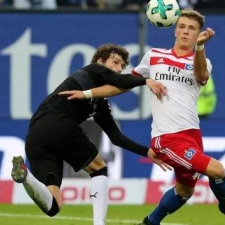 Hamburg 3: 1 besiegt Stuttgart
